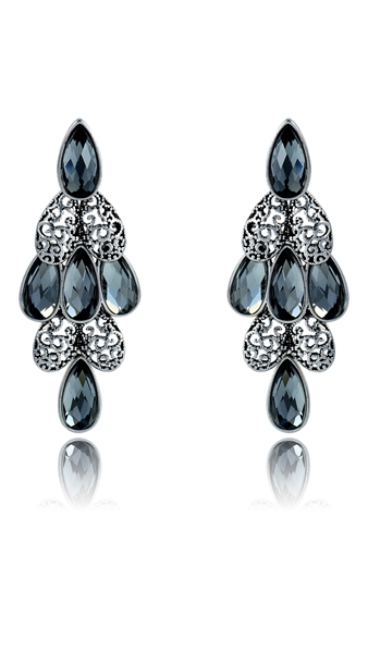 Picture of Simple And Elegant Platinum Plated Crystal Drop & Dangle