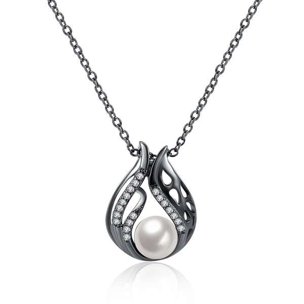 Picture of Gorgeous And Beautiful White Venetian Pearl Necklaces & Pendants