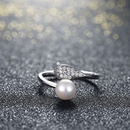 Picture of Beauteous Platinum Plated White Fashion Rings