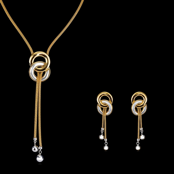 Picture of Dubai Casual Necklace and Earring Set with Unbeatable Quality