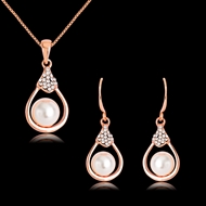 Picture of Distinctive White Platinum Plated Necklace and Earring Set with Low MOQ