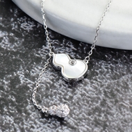 Picture of Good Quality Cubic Zirconia Platinum Plated Pendant Necklace