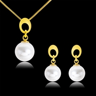 Picture of Hypoallergenic Gold Plated White Necklace and Earring Set with Easy Return