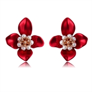 Picture of Affordable Zinc Alloy Gold Plated Stud Earrings from Trust-worthy Supplier