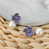 Picture of Delicate Artificial Pearl Casual Stud Earrings