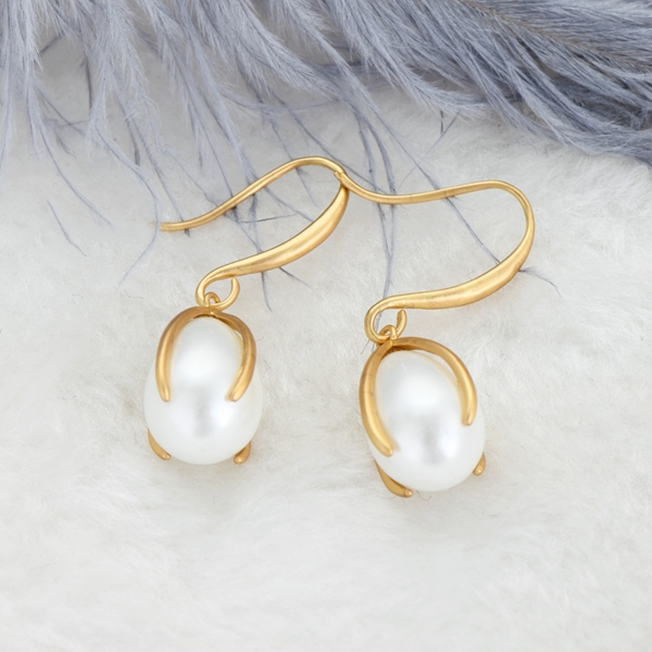 Picture of Need-Now White Classic Dangle Earrings from Editor Picks