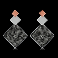 Picture of Zinc Alloy Geometric Dangle Earrings From Reliable Factory