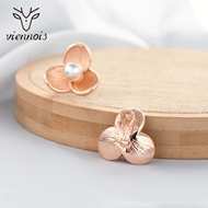 Picture of Attractive White Big Big Stud Earrings For Your Occasions