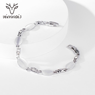 Picture of Recommended White Classic Fashion Bracelet from Top Designer