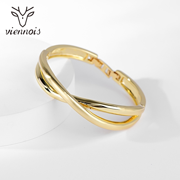 Picture of Women Zinc Alloy Gold Plated Fashion Bangle Online