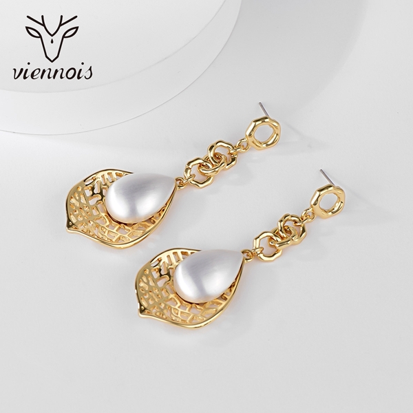 Picture of Top Big Gold Plated Dangle Earrings