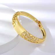 Picture of Fashionable Classic Gold Plated Fashion Bracelet