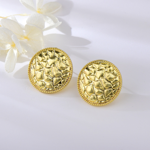 Picture of Zinc Alloy Dubai Big Stud Earrings with SGS/ISO Certification