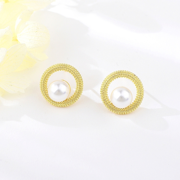 Picture of Need-Now White Artificial Pearl Stud Earrings from Editor Picks