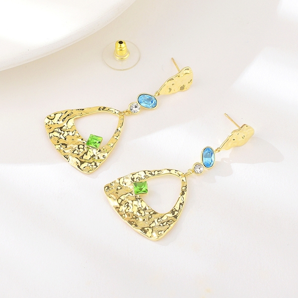 Picture of Classic Zinc Alloy Dangle Earrings with Worldwide Shipping