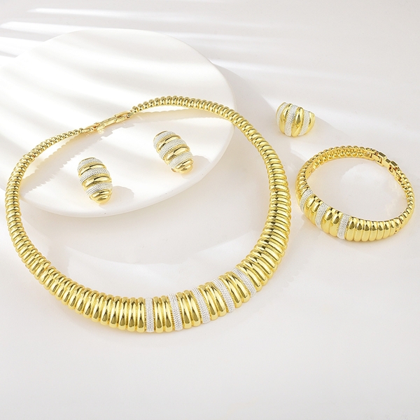 Picture of Nice Big Dubai 4 Piece Jewelry Set