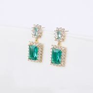 Picture of Nickel Free Gold Plated Cubic Zirconia Dangle Earrings with Easy Return