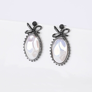 Picture of Beautiful Cubic Zirconia White Dangle Earrings