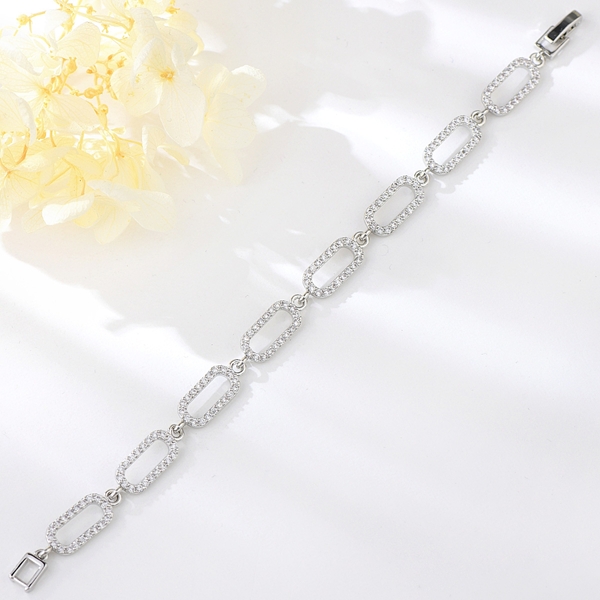 Picture of Designer Platinum Plated Cubic Zirconia Fashion Bracelet with No-Risk Return