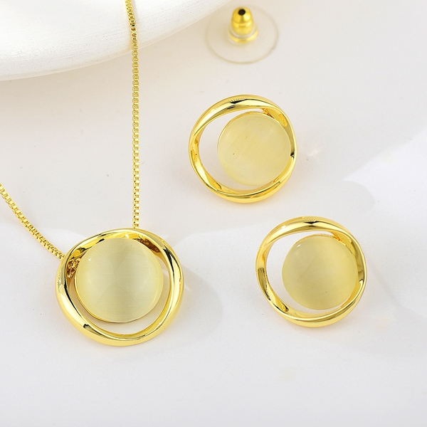 Picture of Zinc Alloy Gold Plated 2 Piece Jewelry Set in Exclusive Design