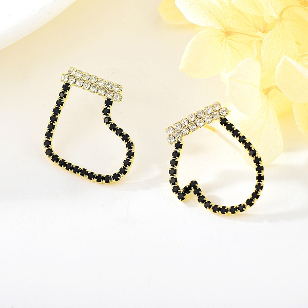 Picture of Good Quality Cubic Zirconia Delicate Big Stud Earrings