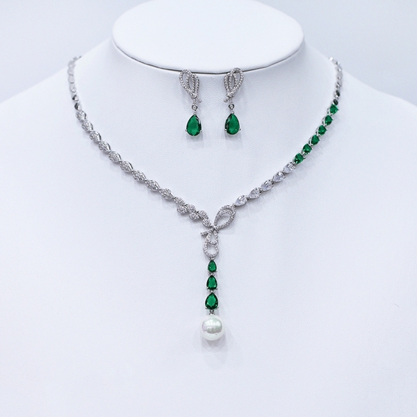 Picture of Popular Cubic Zirconia Luxury 2 Piece Jewelry Set