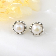 Picture of Classic Big Big Stud Earrings in Exclusive Design