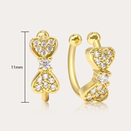 Picture of Unusual Small Gold Plated Clip On Earrings