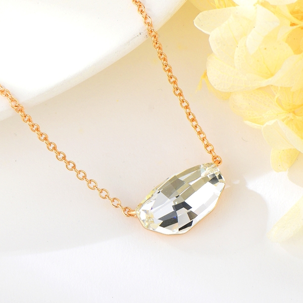 Picture of Small White Short Statement Necklace with Speedy Delivery