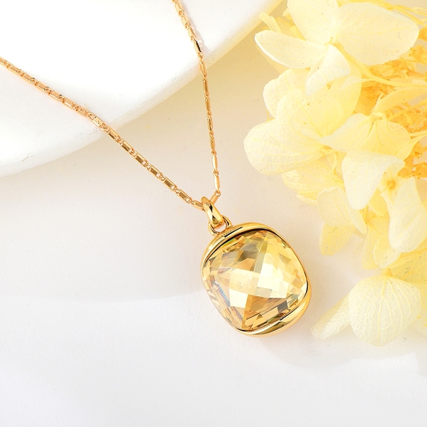 Picture of Nickel Free Yellow Swarovski Element Pendant Necklace with Easy Return