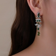 Picture of Charming Green Party Dangle Earrings As a Gift