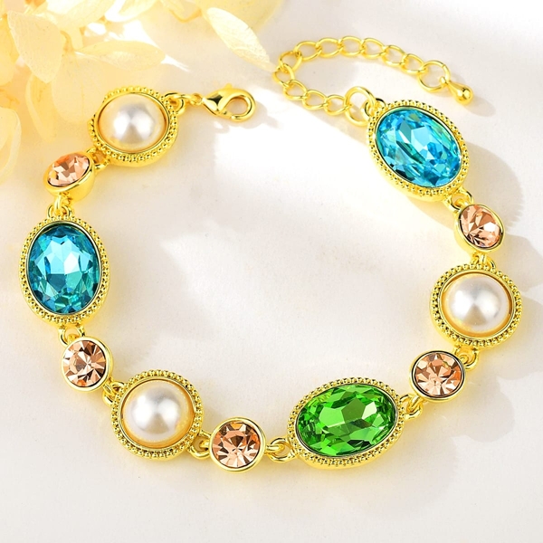 Picture of Zinc Alloy Gold Plated Fashion Bracelet From Reliable Factory