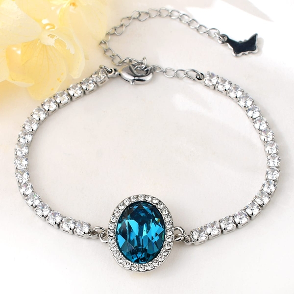 Picture of Platinum Plated Swarovski Element Fashion Bracelet in Exclusive Design