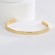 Picture of Delicate Geometric Gold Plated Fashion Bangle