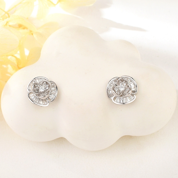 Picture of Low Cost Platinum Plated White Dangle Earrings