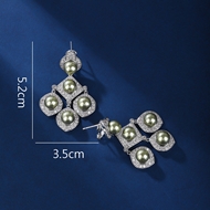 Picture of Luxury Party Dangle Earrings in Flattering Style