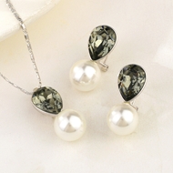Show details for Wholesale Platinum Plated Fashion 2 Piece Jewelry Set with No-Risk Return Show details for Wholesale Platinum Plated Fashion 2 Piece Jewelry Set with No-Risk Return