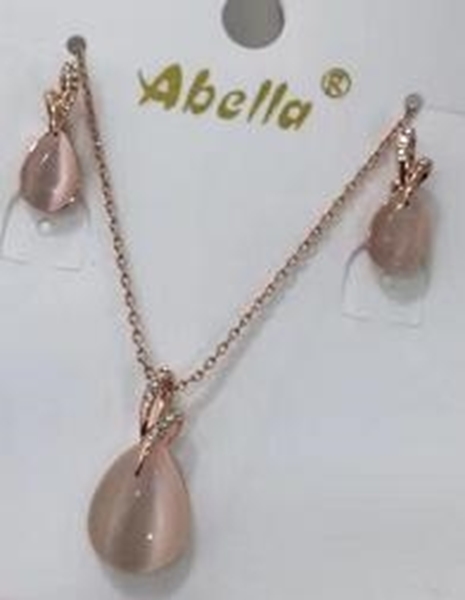 Picture of Work Moissanite Y Necklace of Original Design