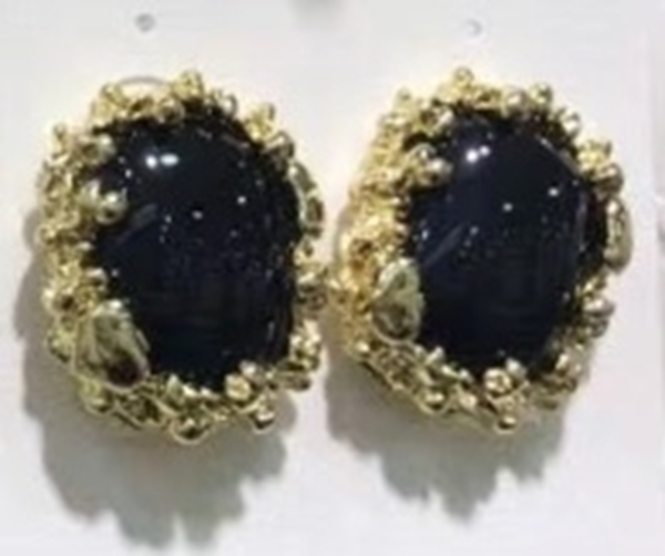 Picture of Simple Resin Chandelier Earrings in Exclusive Design