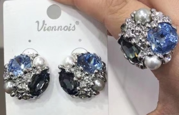 Picture of Impressive Colorful Simple 2 Piece Jewelry Set with Low MOQ