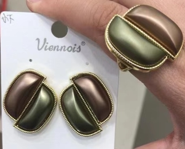 Picture of Purchase Gold Plated Opal 2 Piece Jewelry Set with Wow Elements