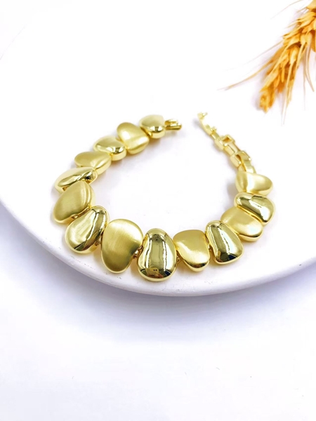 Picture of Sparkly Classic Zinc Alloy Fashion Bracelet